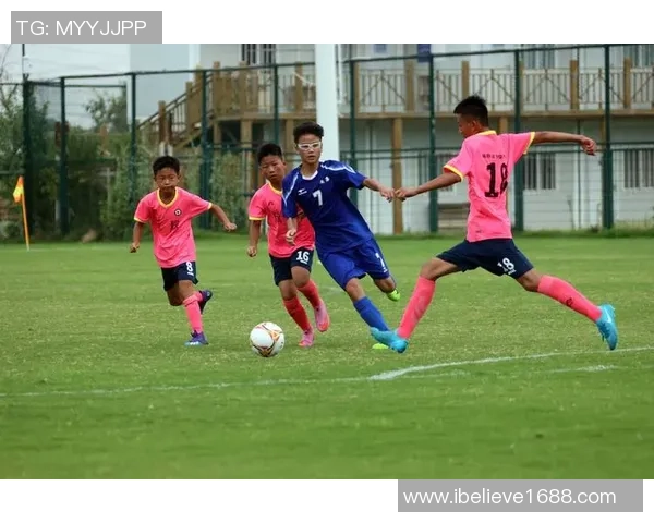 足球新课标引领青少年体育教育改革助力全面发展与健康成长